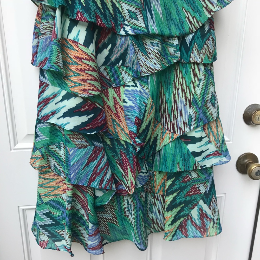 Bethany Ruffle Dress - Picture 5 of 6